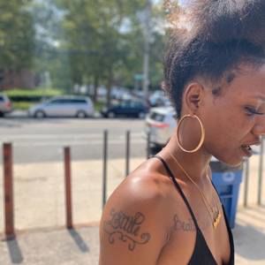 Meet your Posher, Justine